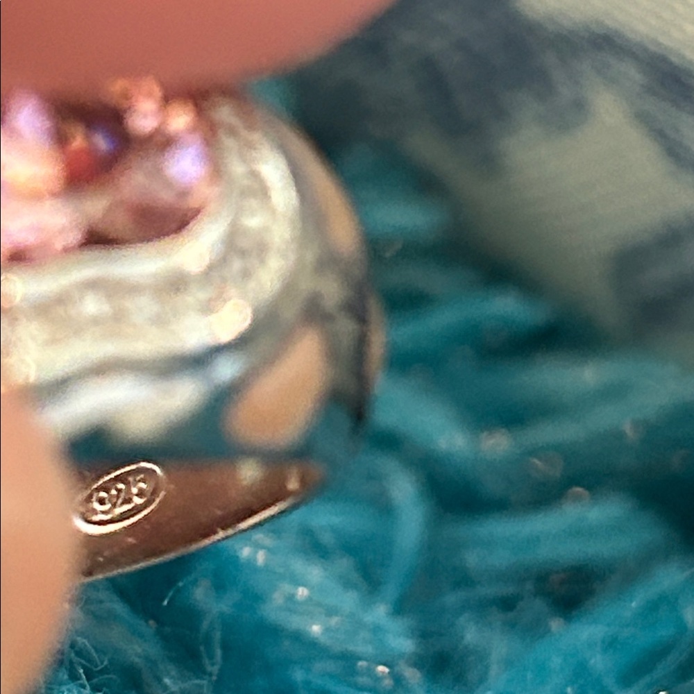 Vintage Silver and Gold Heart Ring - Picture 11 of 16